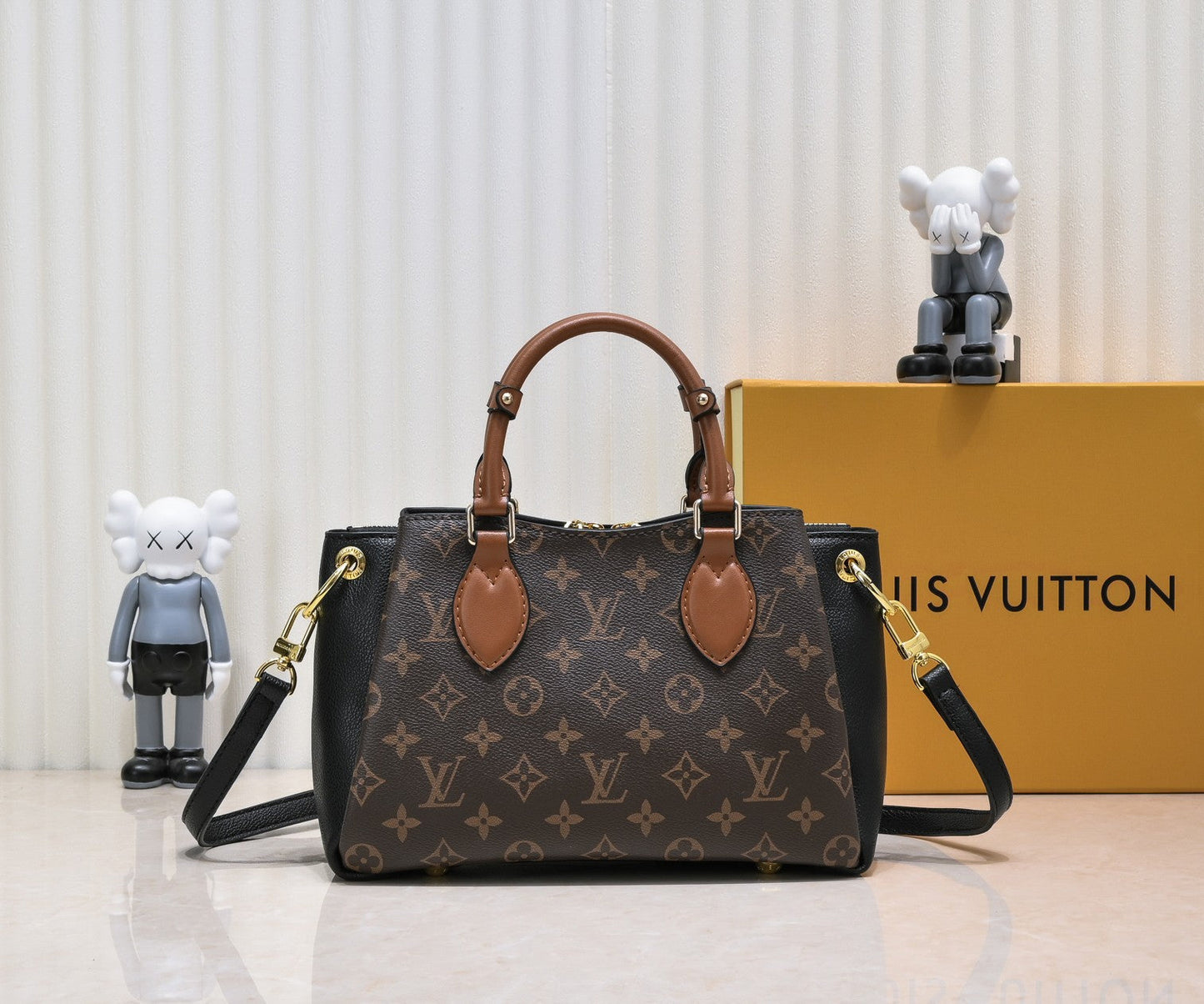 EN - Luxury LUV 848 Travel Bag