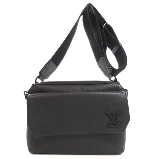 Louis Vuitton M22482 Fast Line Messenger Leather Black Crossbody Bag
