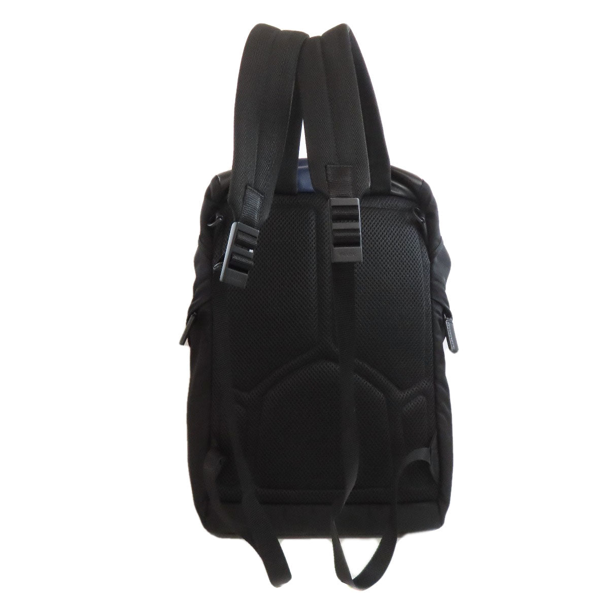 Backpack Calfskin Logometal Handbag Black