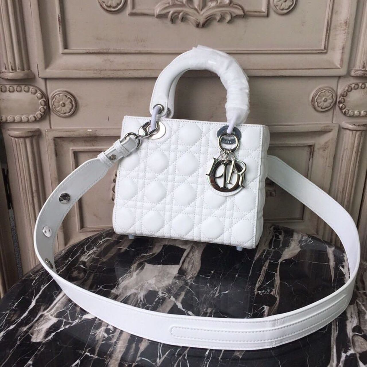 Top Quality Lady Bag Sitop Qualityer Hardware White Small Travel Bag M0538Bcalm030 7795