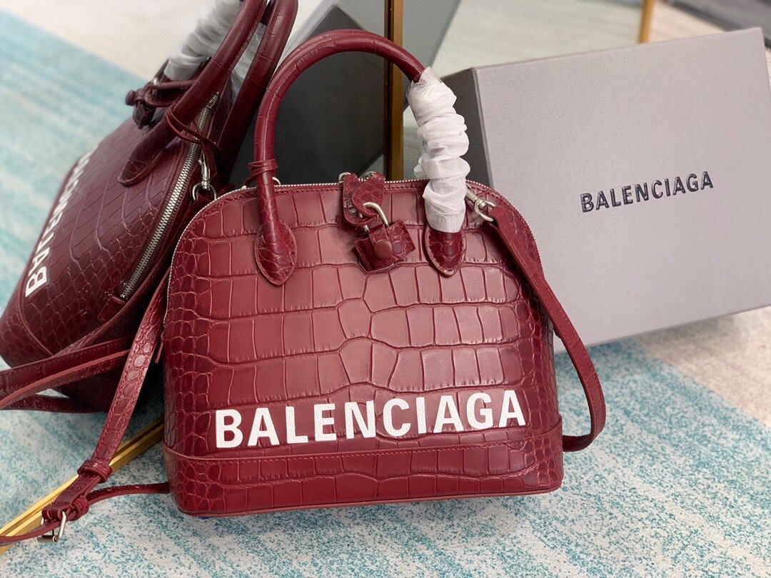 Top Quality Ville Xxs Handbag In Dark Red Travel Bag
