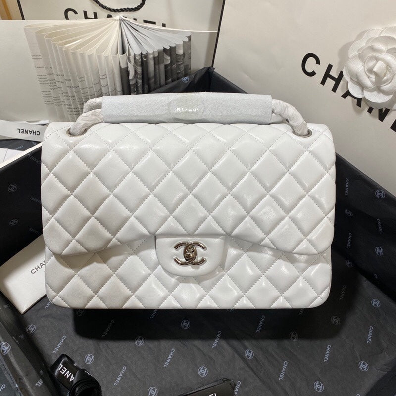 CHLLarge Classic Hardware , ’s White Silver Shoulder Bag