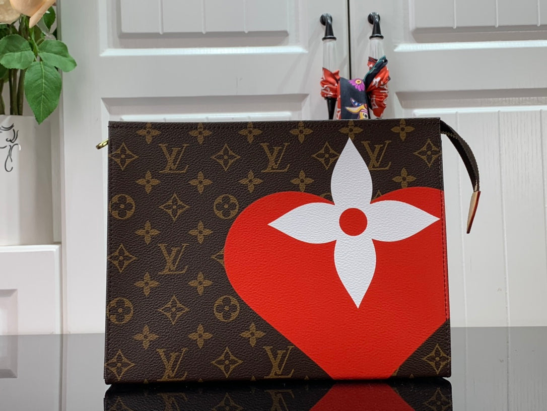 Top Quality Toiletry Pouch Game On By Canvas Monogram Travel Bag