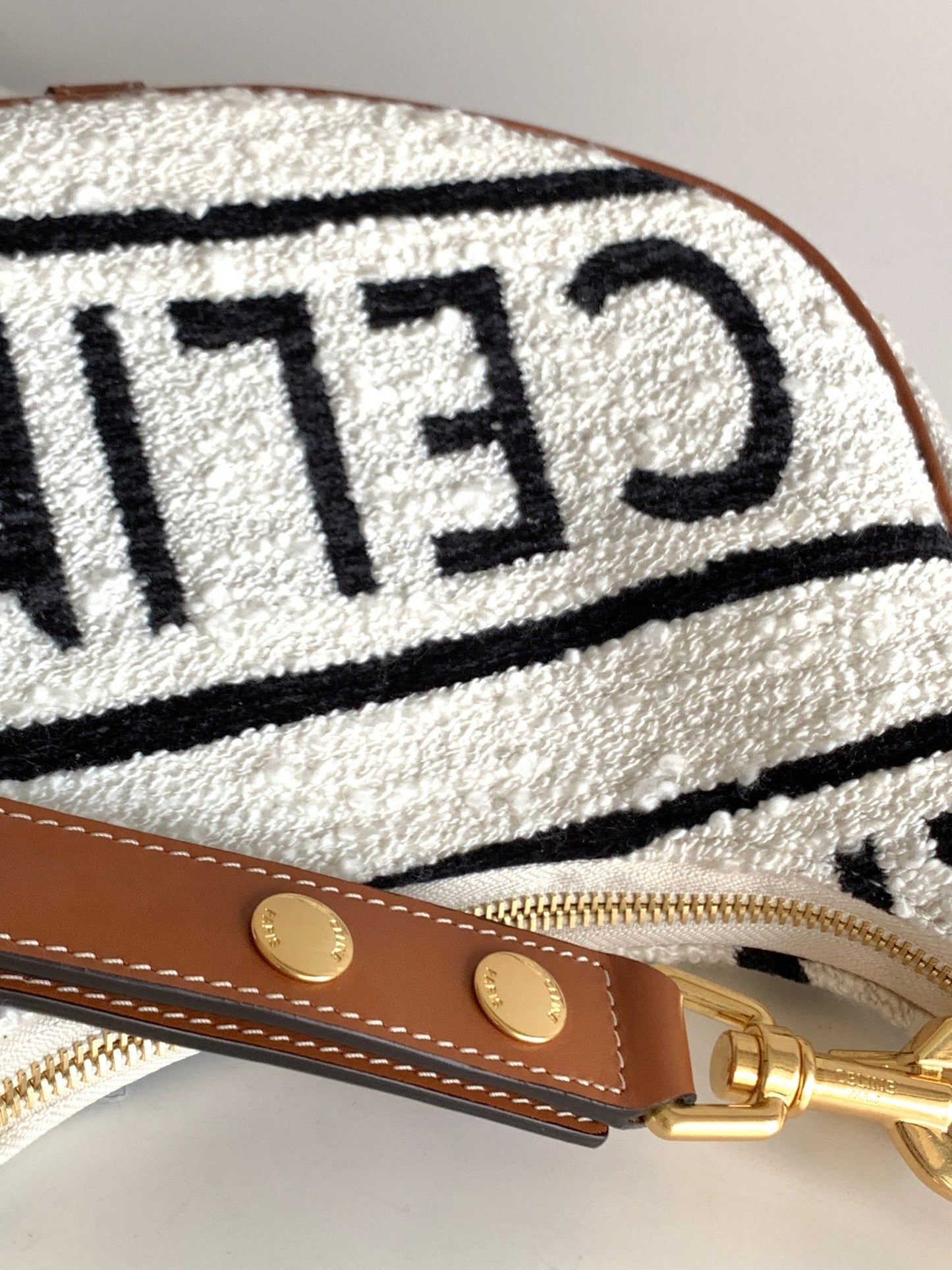 Top Quality Ava Strap Bag In Textile Black White Travel Bag