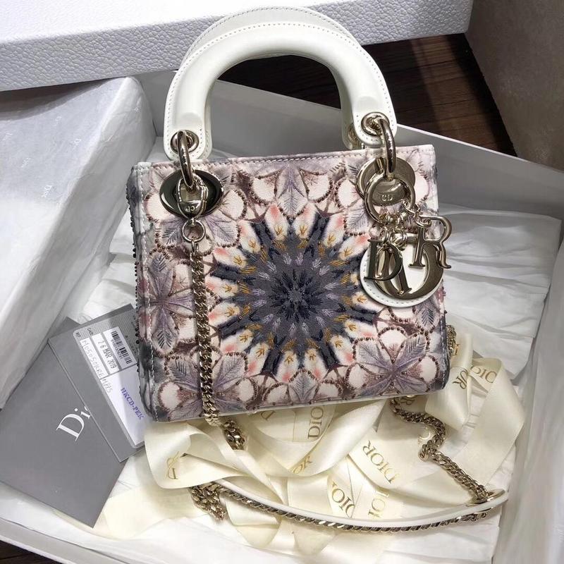 Metop Qualityum Lady Jartop Qualityn Black Beige Multicolor Travel Bag