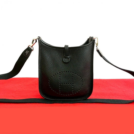 Hermes Shoulder Bag Taurillon Clemence Evelyn Tpm Black
