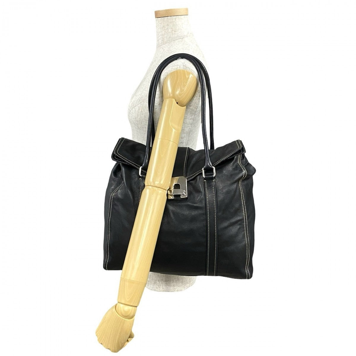 Tote Bag Turn Lock Metal Women Leather Black