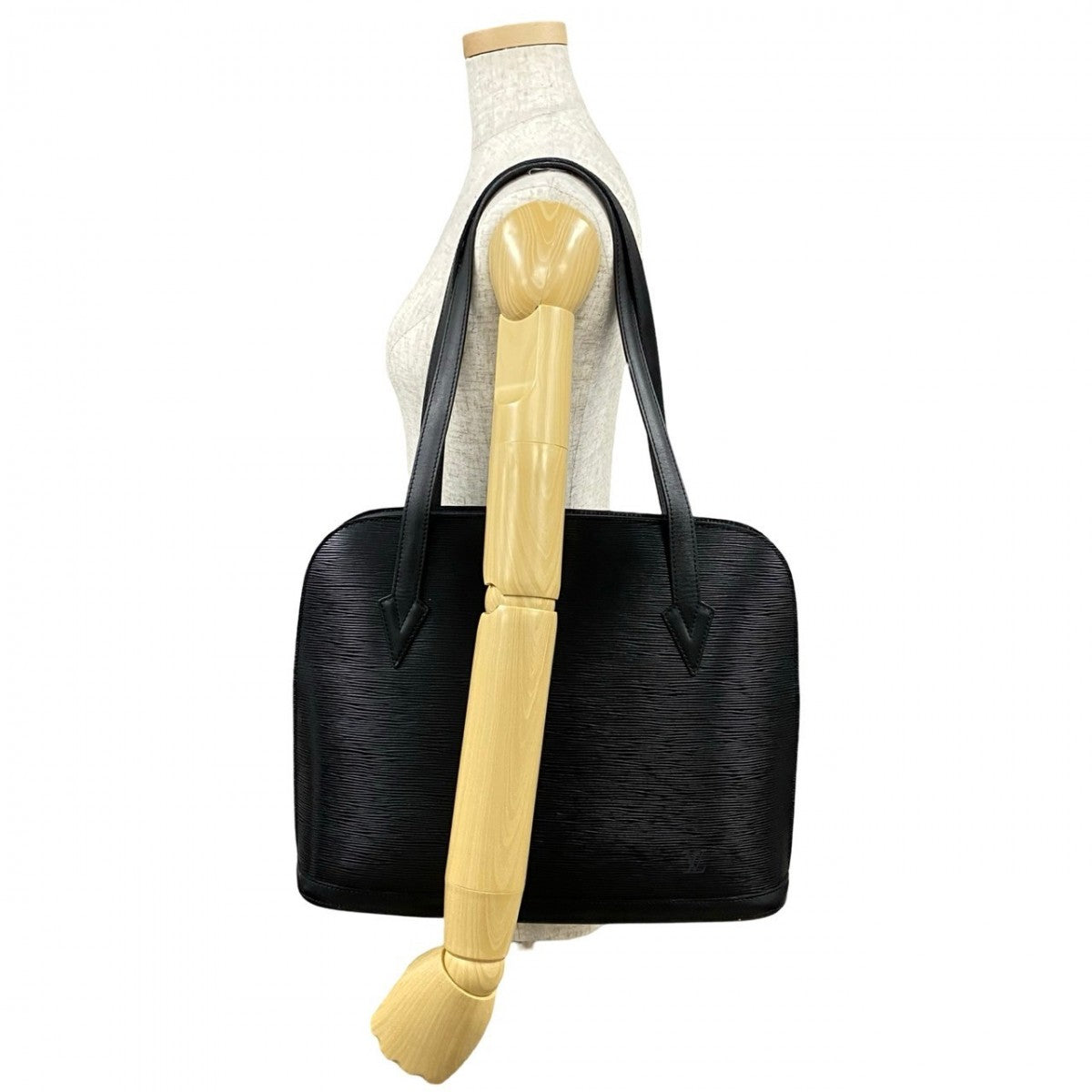 Louis Vuitton M52282 Epi Lussac Leather Black Shoulder Bag