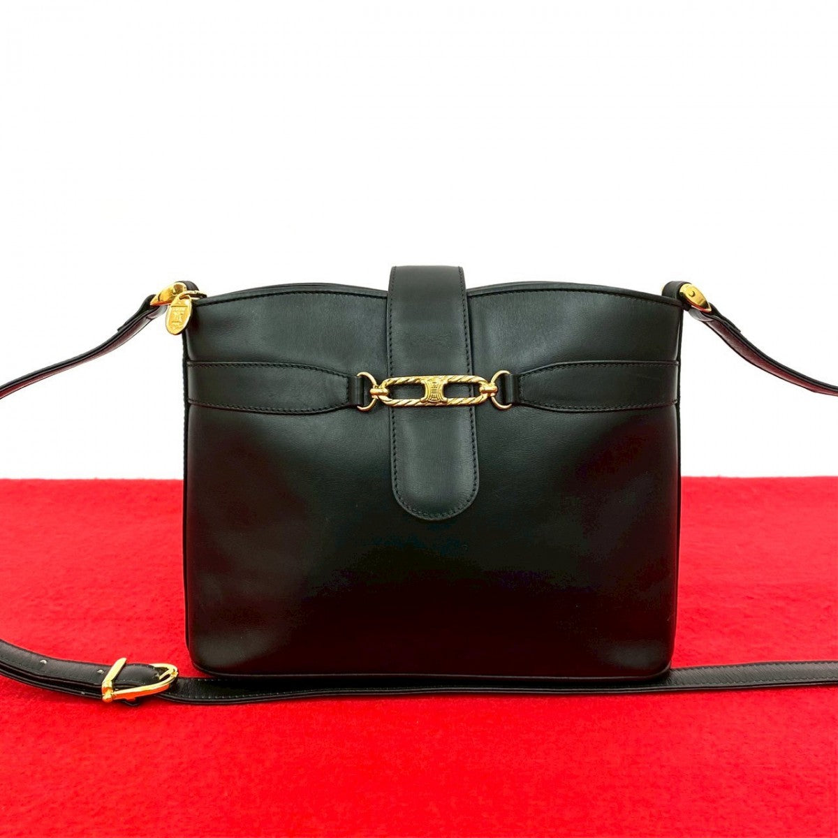 Shoulder Bag Triomphe Metal Women Leather Black