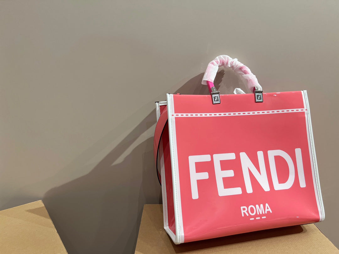 EN - Luxury FEI 282 Travel Bag