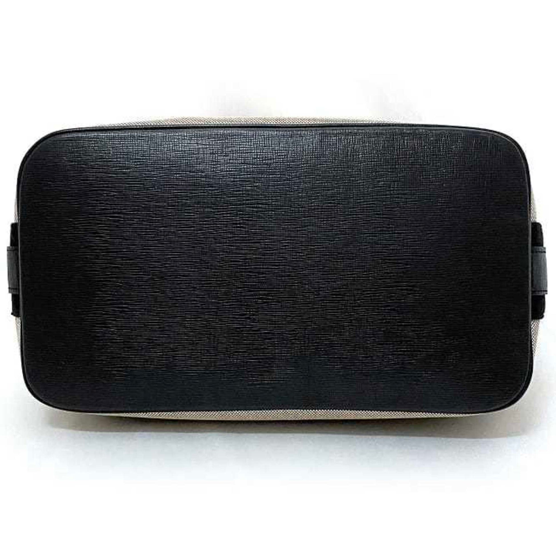 Burberry Luxury Shopper Handbag Travel Bag Burberry Shopper 2