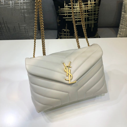 YSL Saint Laurent Loulou MatelassÃ© "Y" 9.8in 23cm White Small Chain Handbag