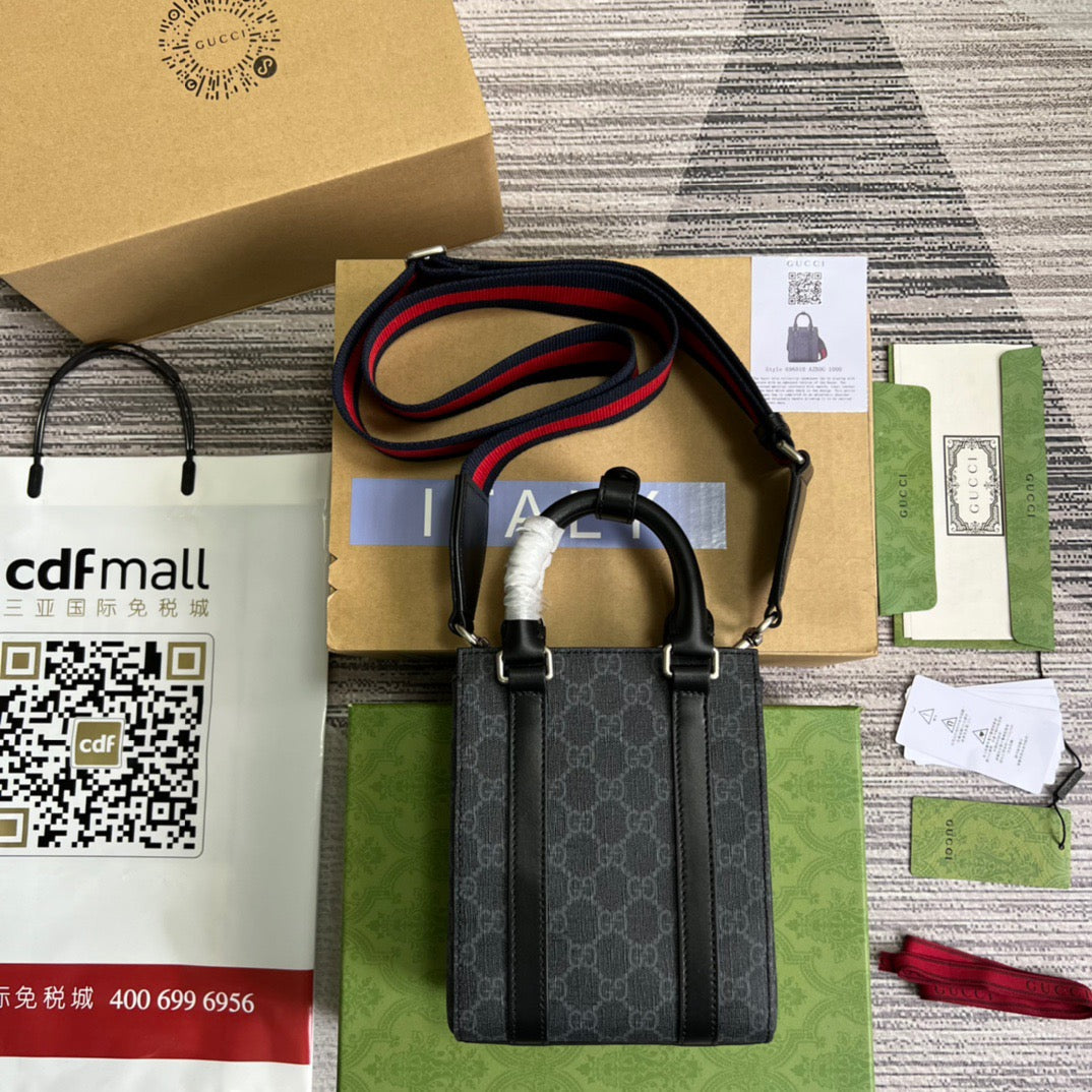 gg Supreme gg Supreme 7.9in Canvas Black Mini Tote Bag