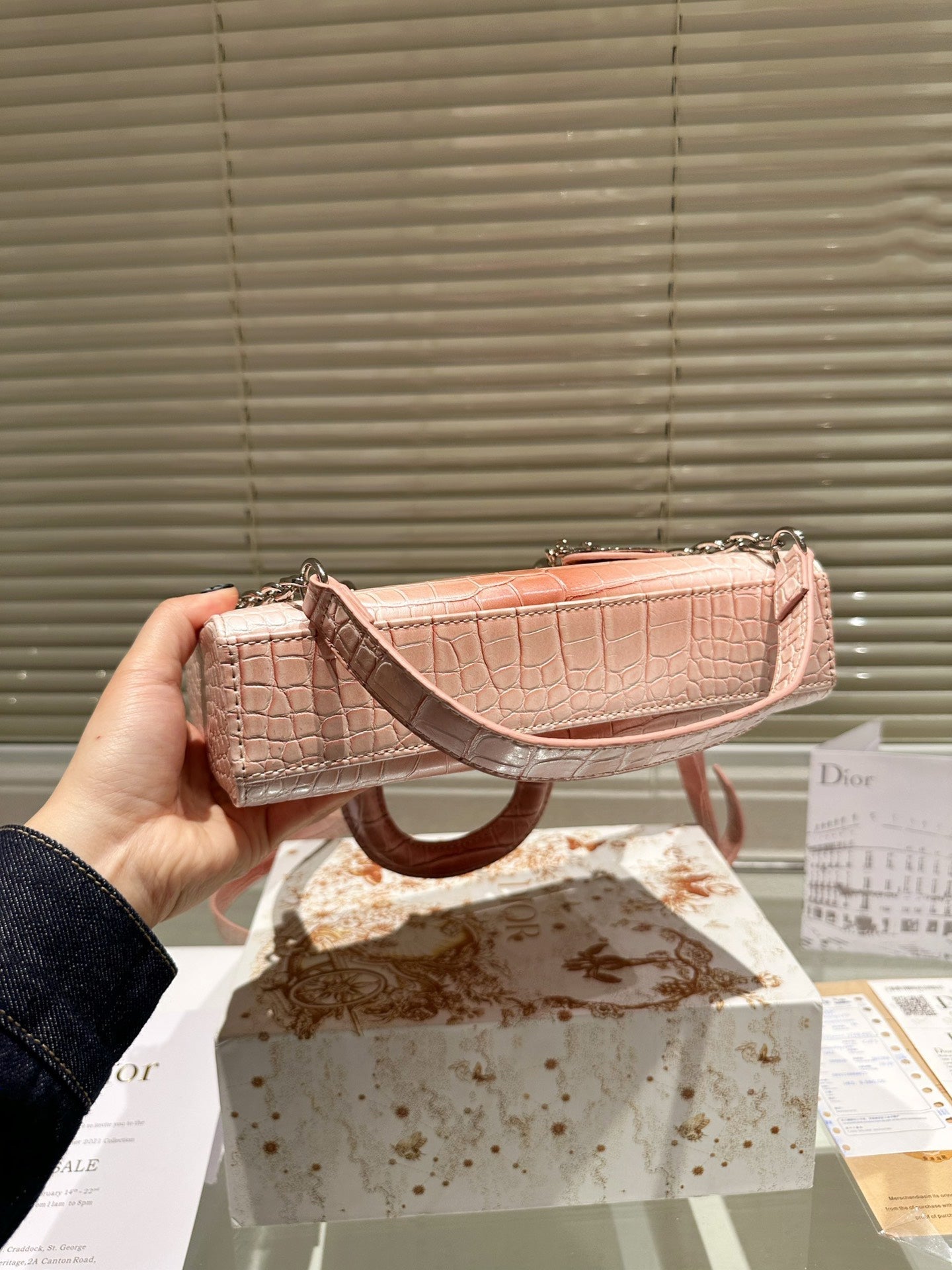 EN - Luxury DIR 372 Travel Bag
