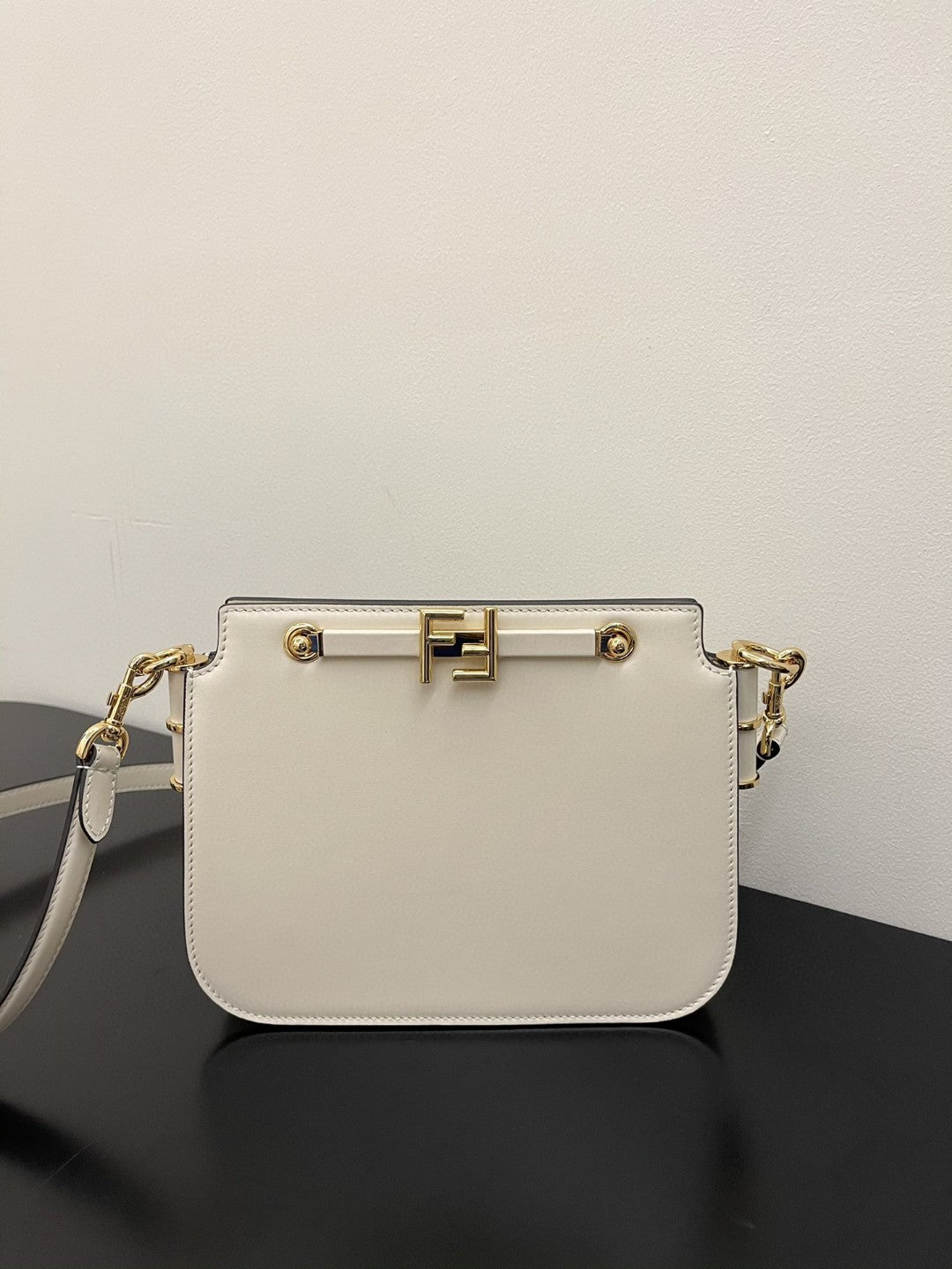 Touch White Travel Bag