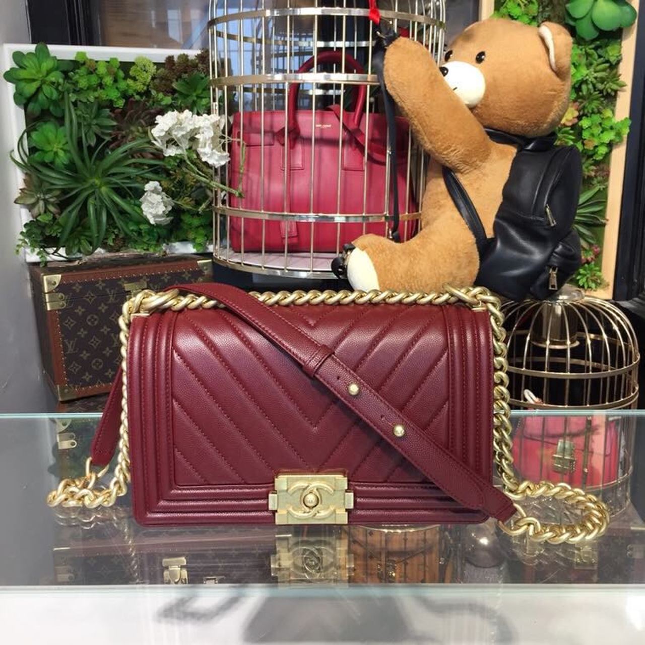 CHL Boy Toned Hardware Burgundy Gold Crossbody Bag 98In25Cm A67086