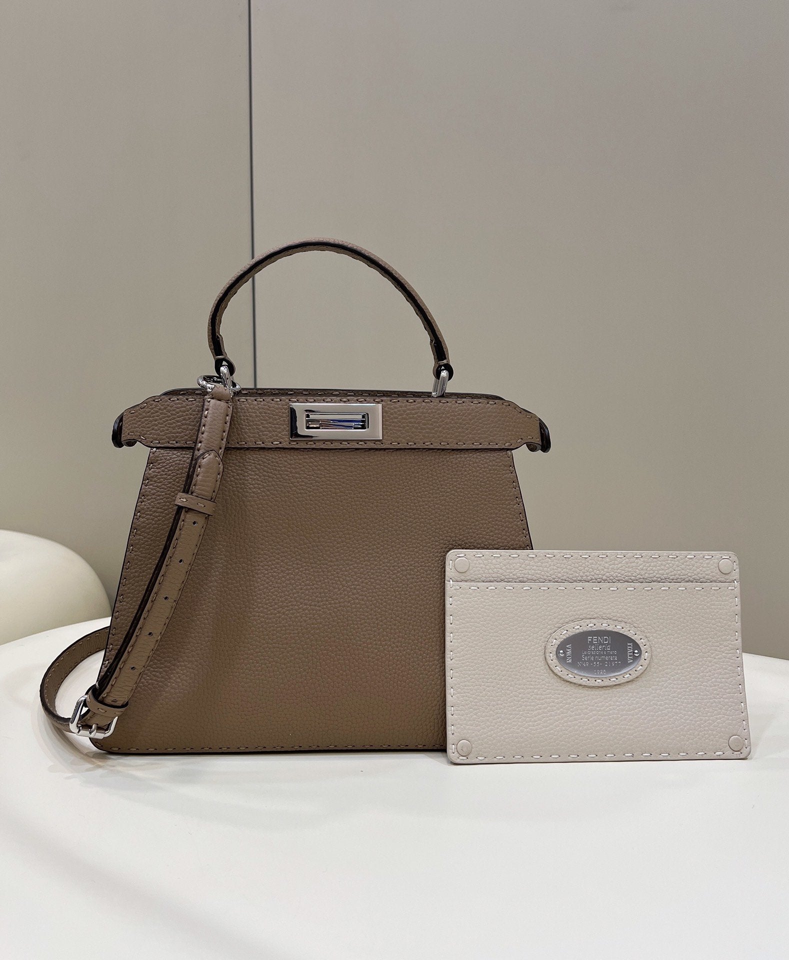 Fendi Iseeu Metop Qualityum Ff Brown Shoulder Bag