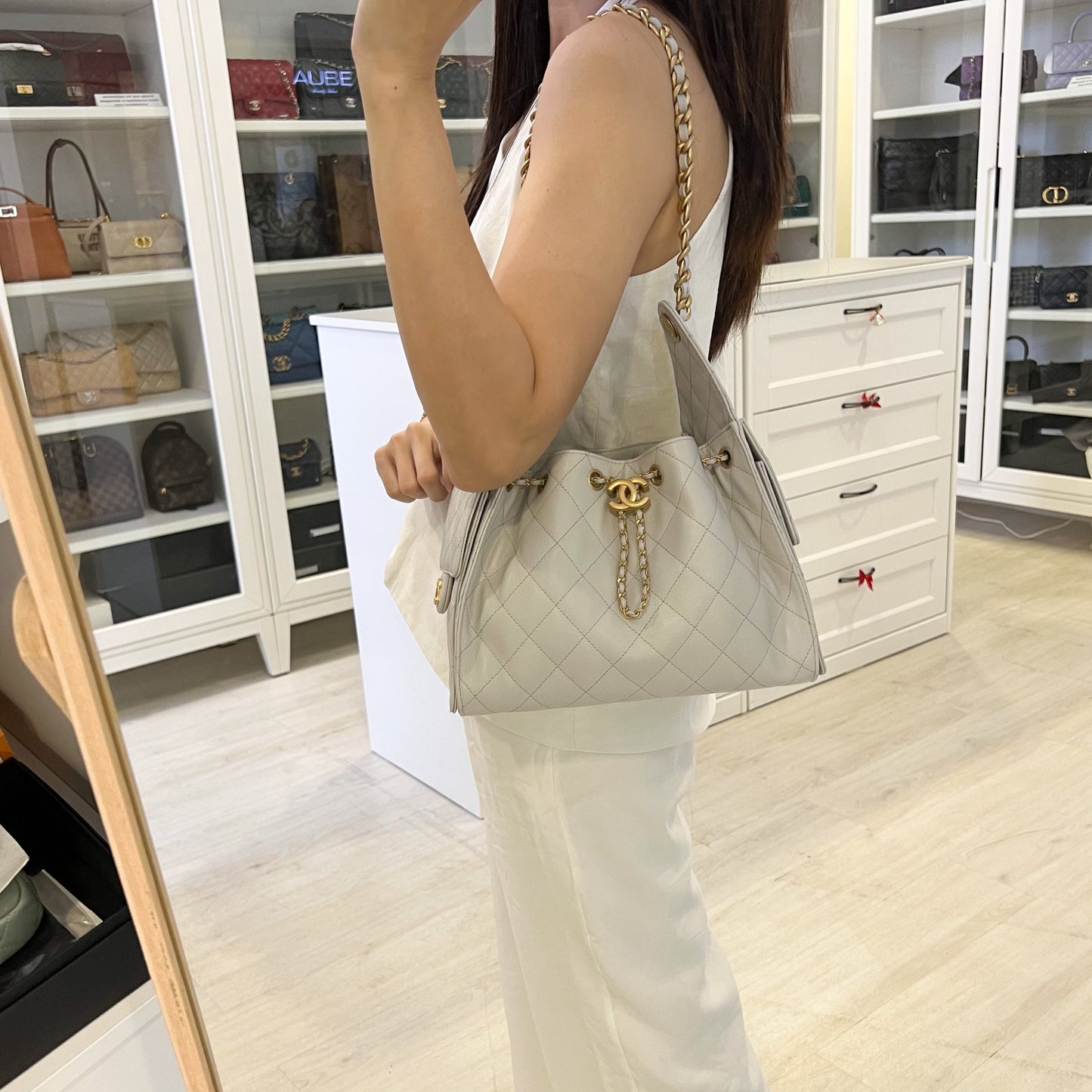 Chanel [Un - June 2025] 25 Small Hobo Bag in Grey Caviar and AGHW (Model: )
