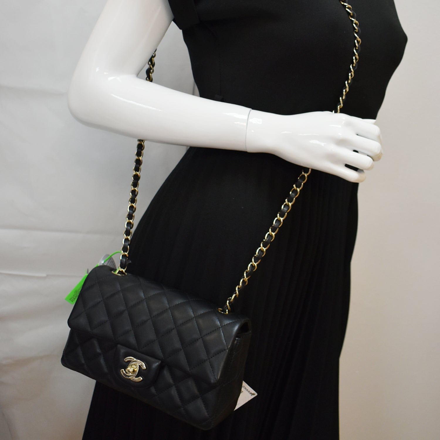 Chanel Mini Rectangular Flap Shoulder Bag Hot Deals Leather Quilted