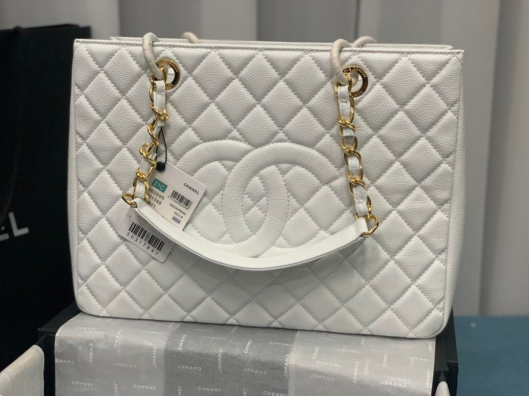 CHLTote Spring Collection Hardware 13in White Gold Jewelry