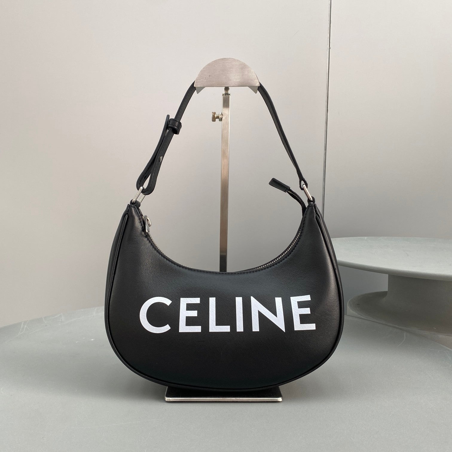 Top Quality Ava Bag With Top Quality Black Travel Bag