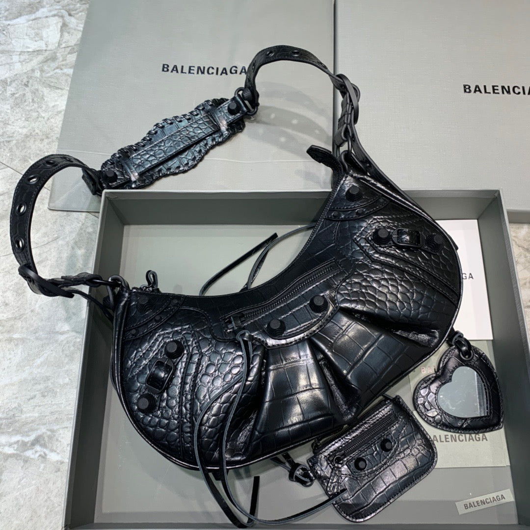 Top Quality Le Cagole Xs Shoulder Bag Black