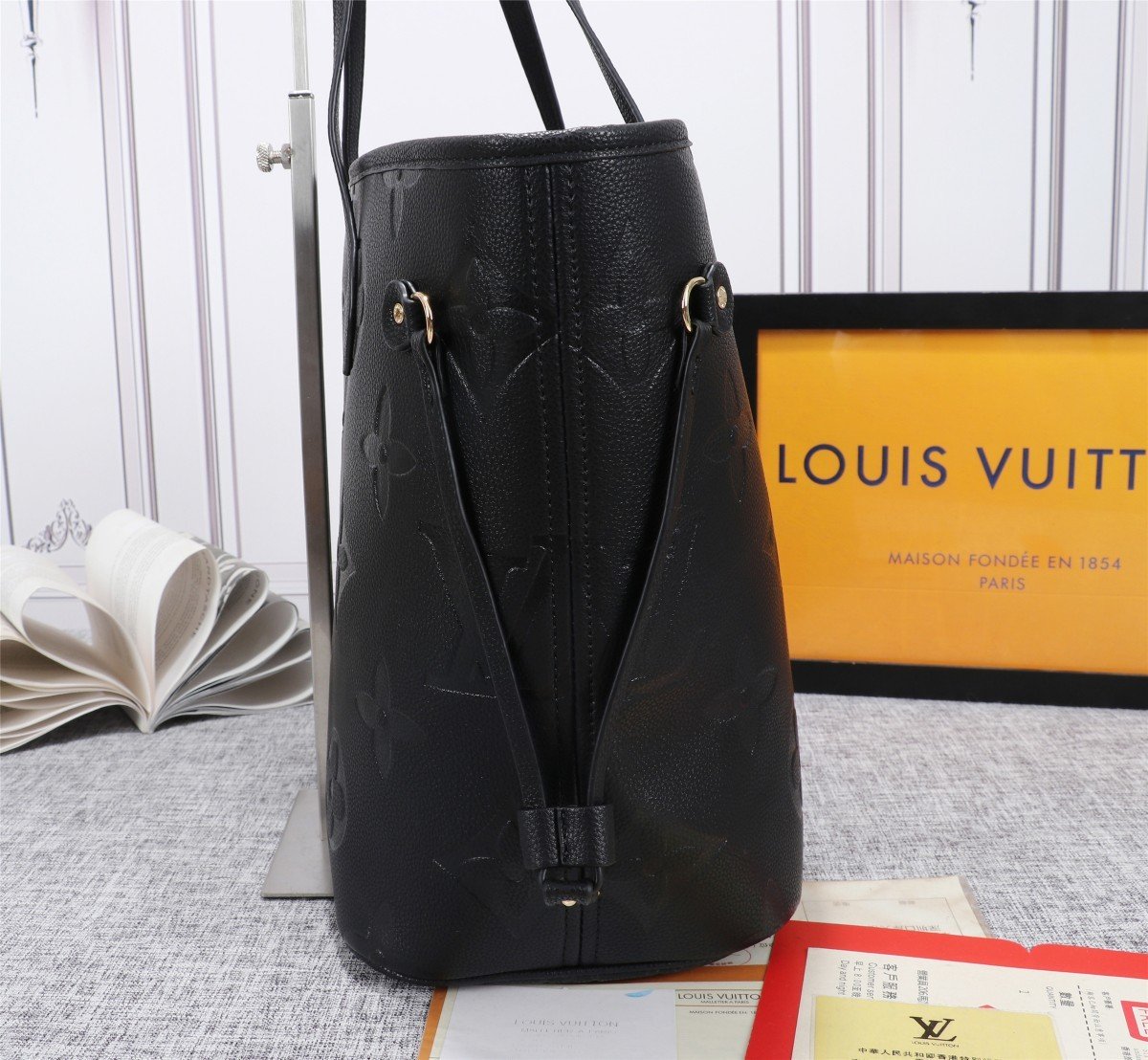 Louis Vuitton Neverfull MM Empreinte , 12.2in Monogram Black Shoulder Bag