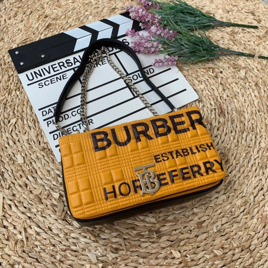 Top Quality Horseferry Print Lola Bag Orange Quilted Monogram Travel Bag