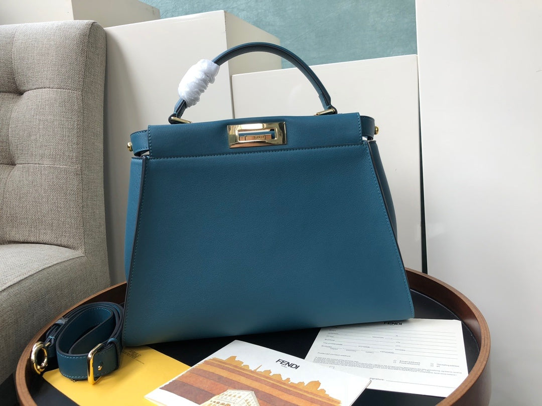 Top QualityTop Quality Handle 12in Blue Handbag