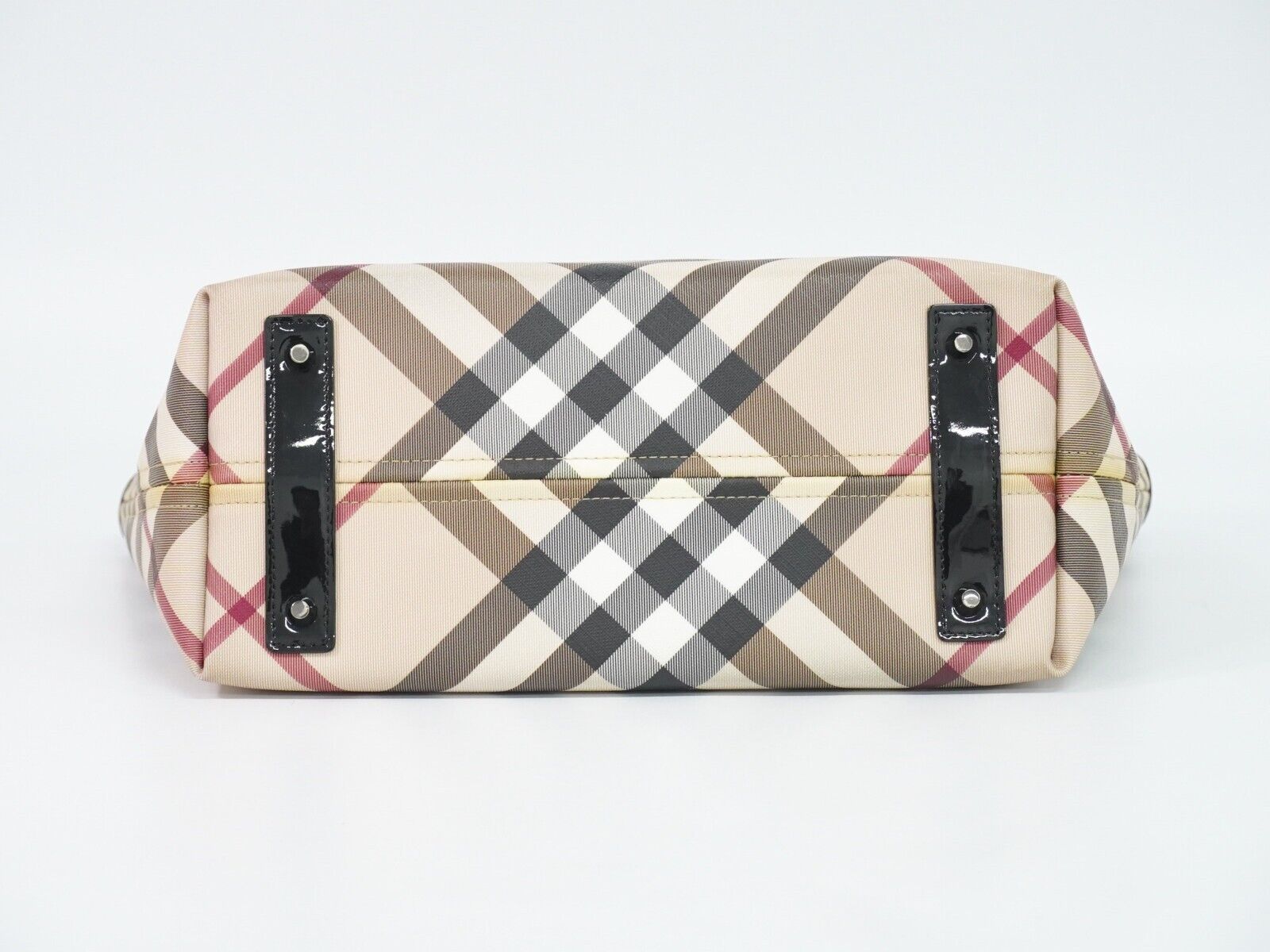Burberry Luxury Nova Check Handbag Travel Bag Check Handbag 82