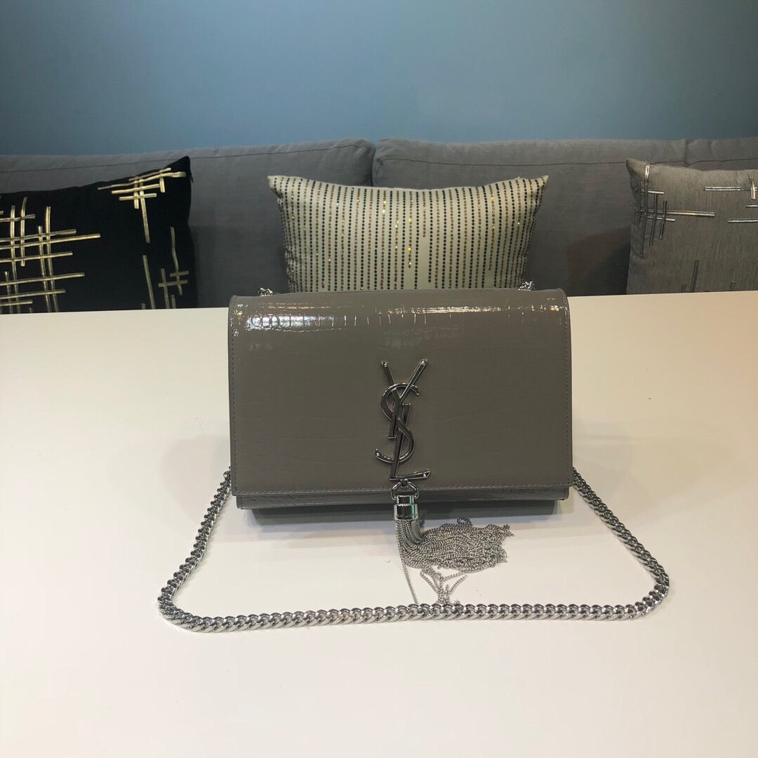 YSL Saint Laurent Kate Tassel Embossed 7.8in 20cm Green Small Chain Handbag 78In20Cm Ysl