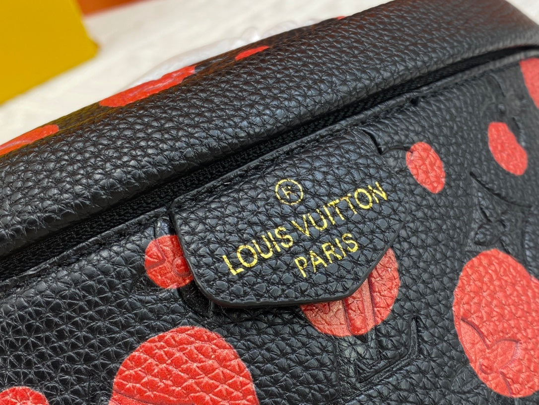 EN - Luxury LUV 831 Travel Bag