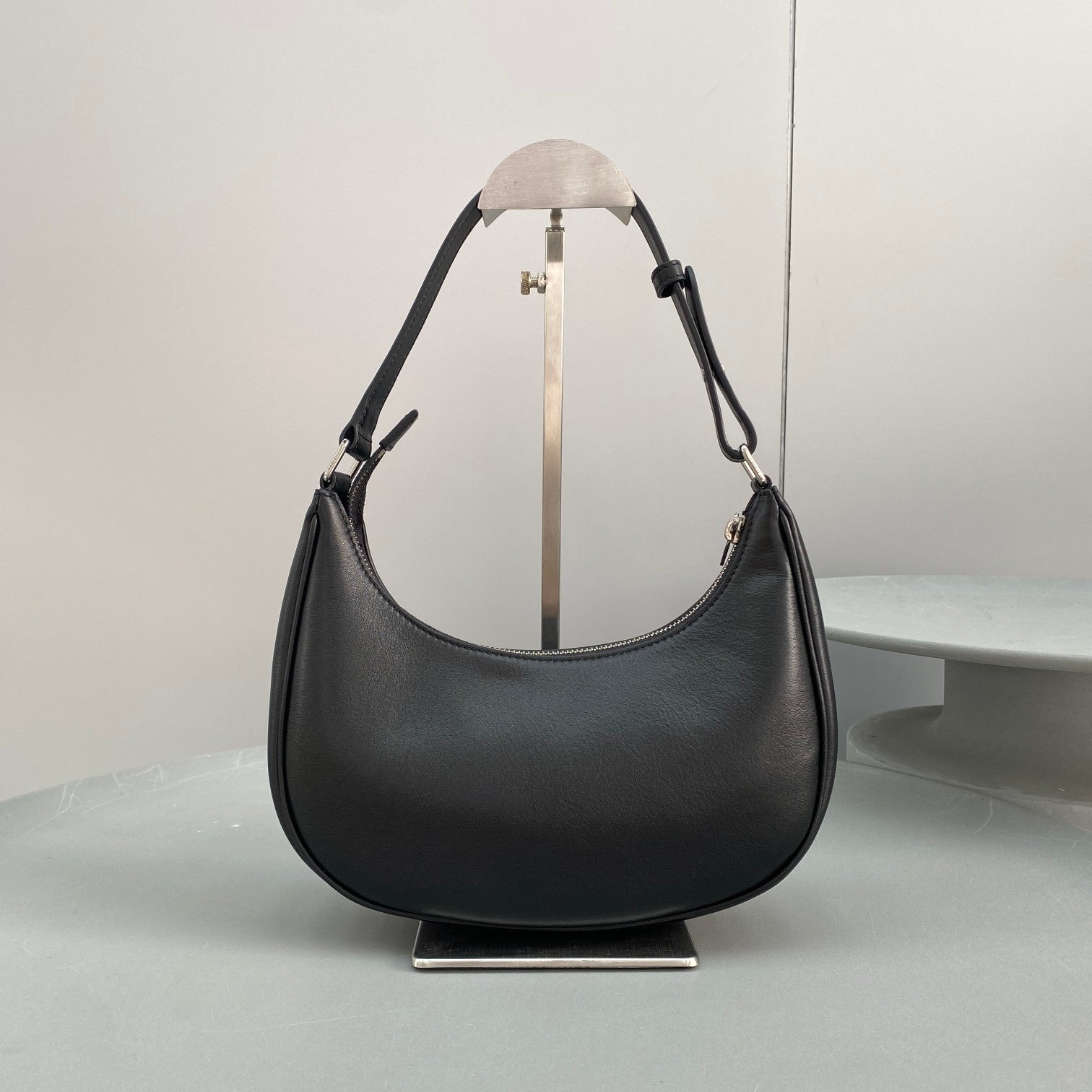 Top Quality Ava Bag With Top Quality Black Travel Bag