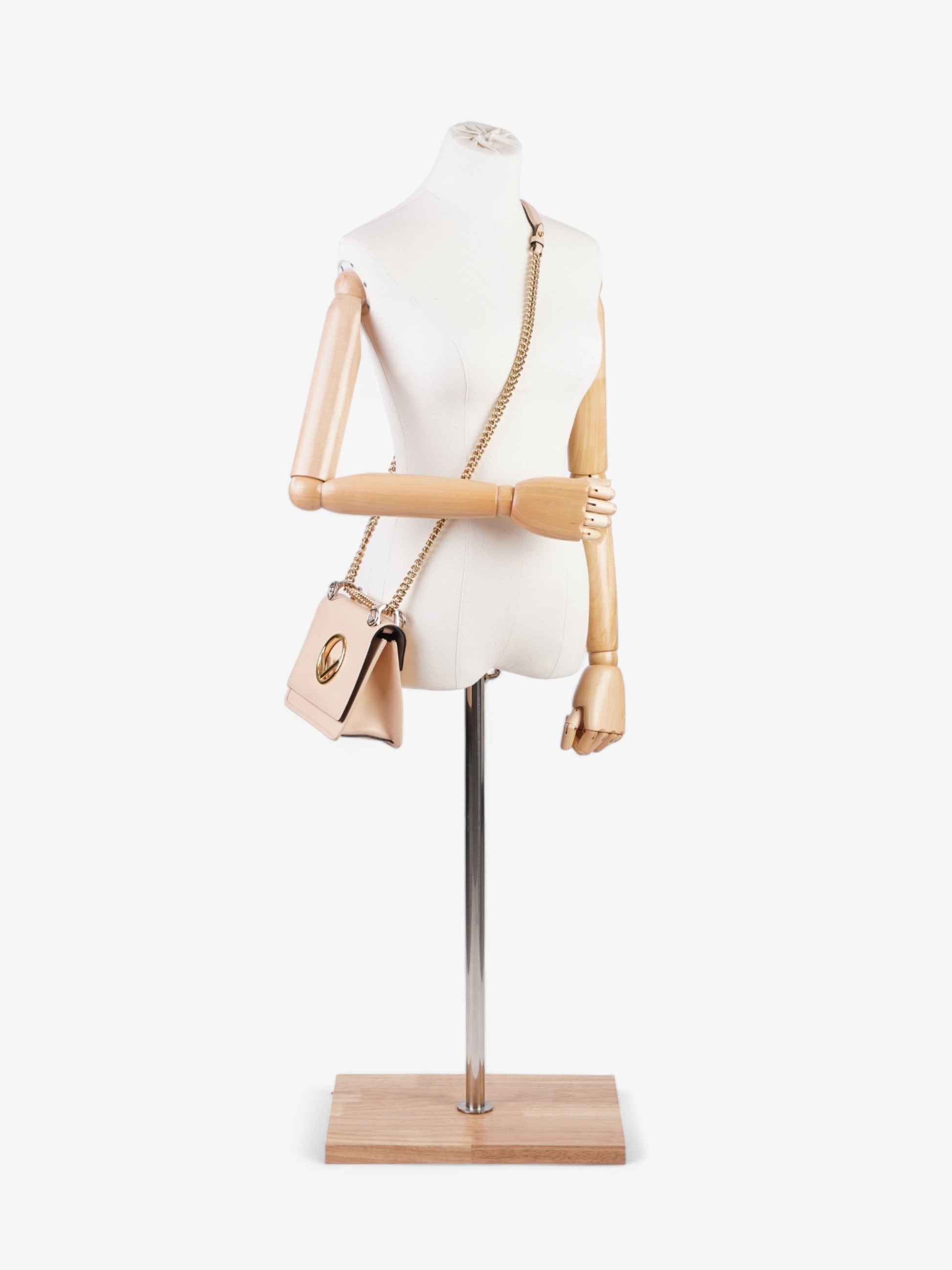 Fendi Kan Shoulder Bag Leather Beige