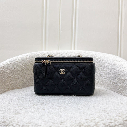 Chanel Classic Small Vanity in Black Caviar and LGHW ()