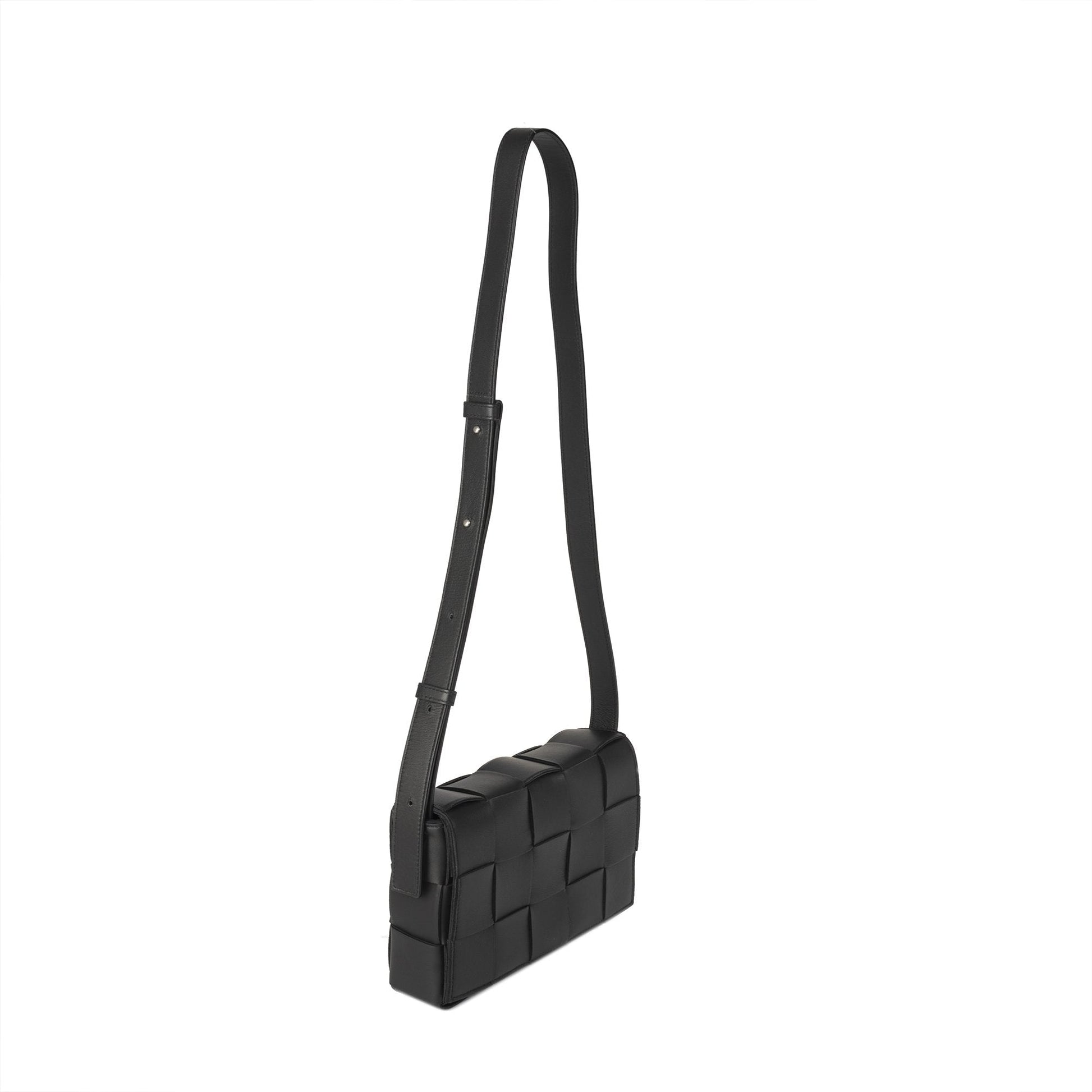 Bottega Veneta Intrecciato Cassette Bag Travel Bag