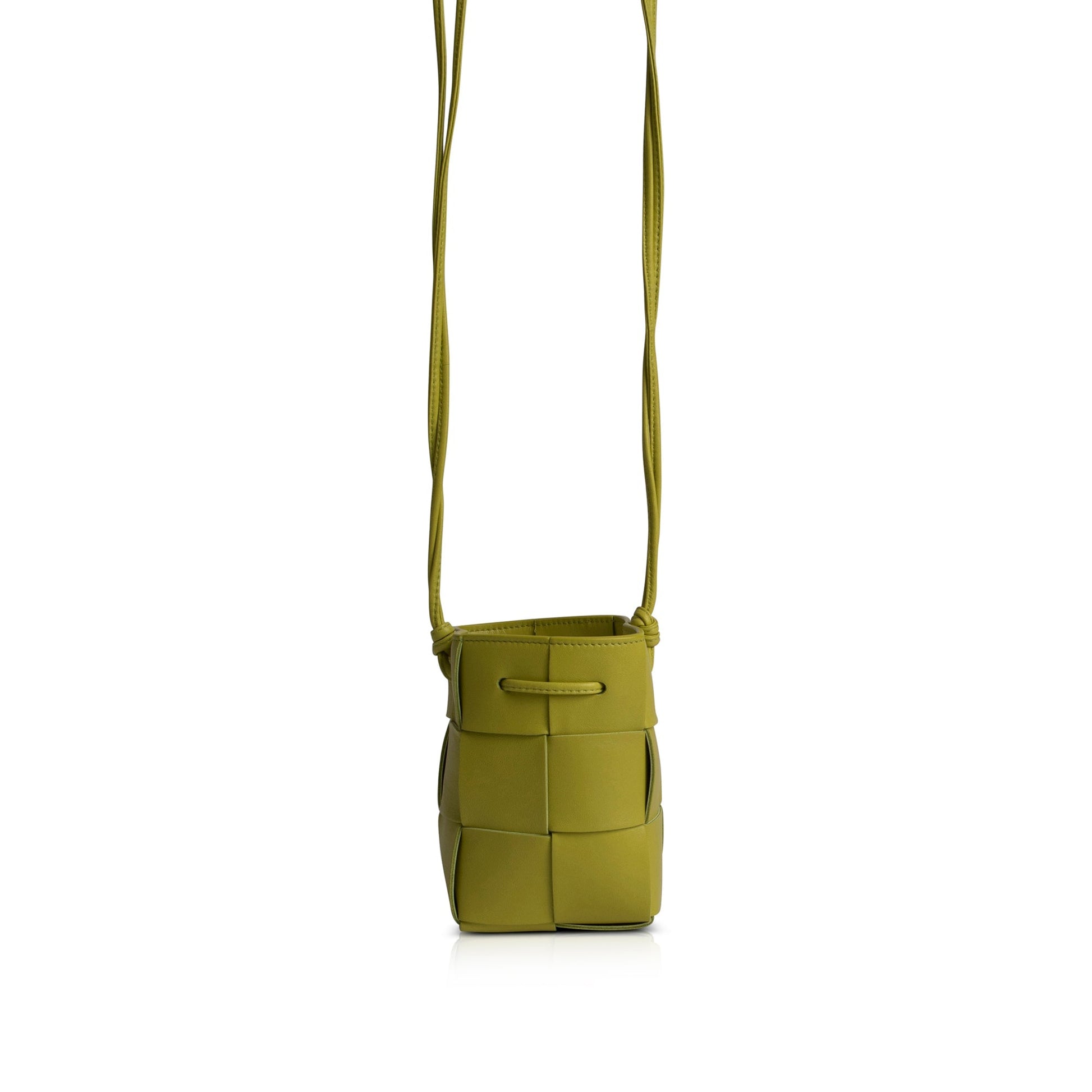 Bottega Veneta Intrecciato Cassette Bag Mini Bucket Bucket Bag