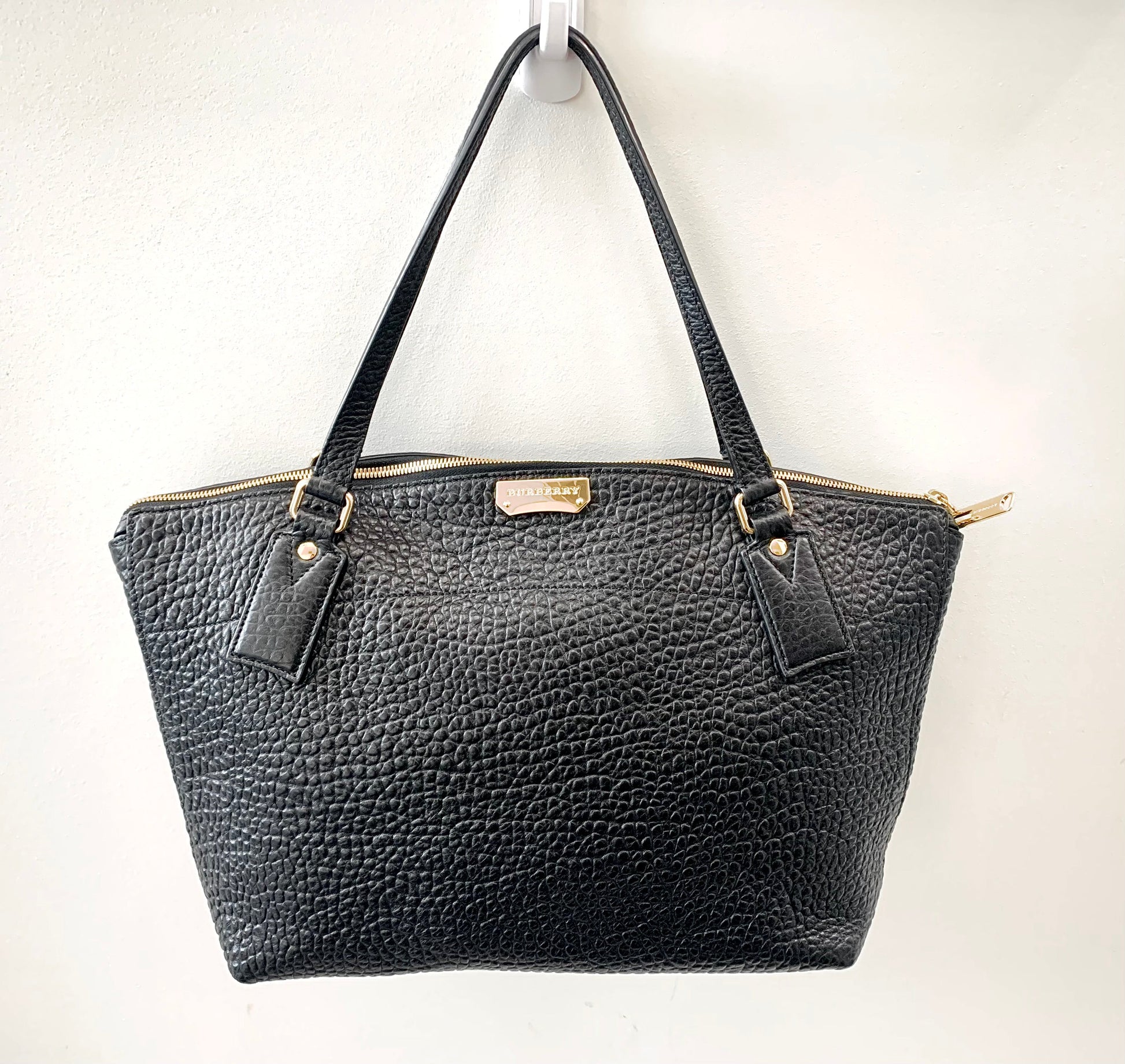 Burberry Welburn Bag Leather Black Travel Bag