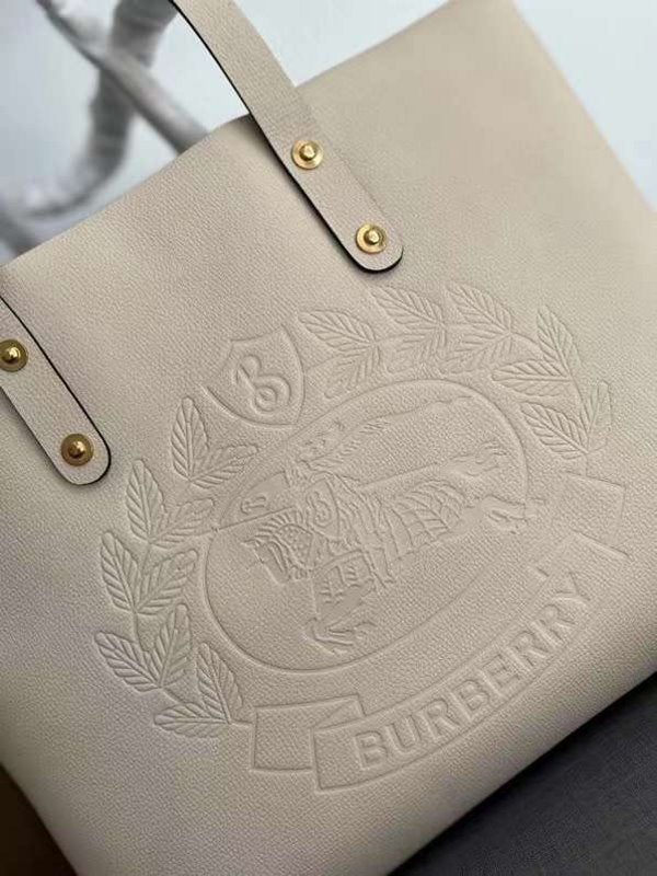Burberry Shopping Tote Bag