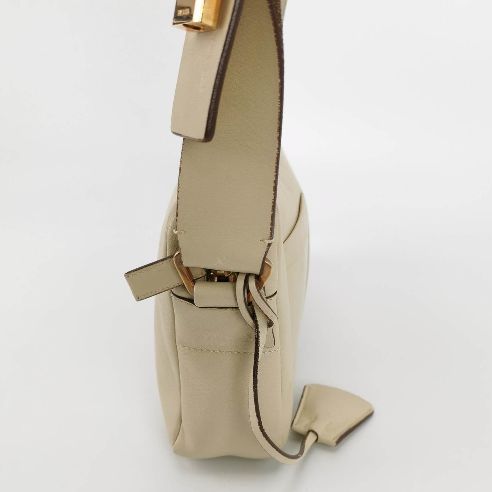 Prada East West Camera Bag Cream Lambskin With Leather White Travel Bag