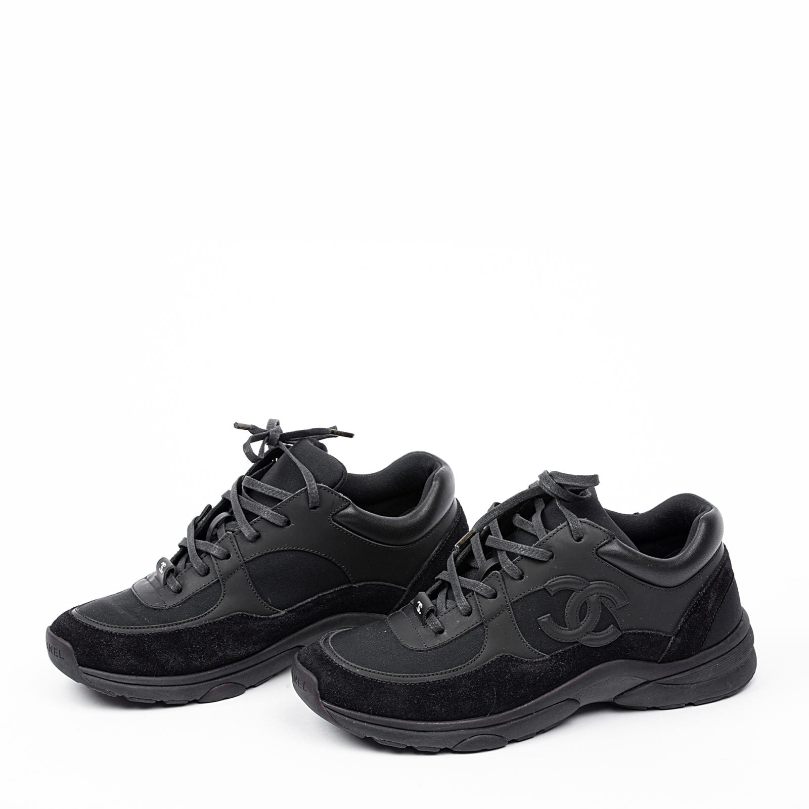 CHANEL CC LEATHER & MIXED FABRIC SNEAKERS