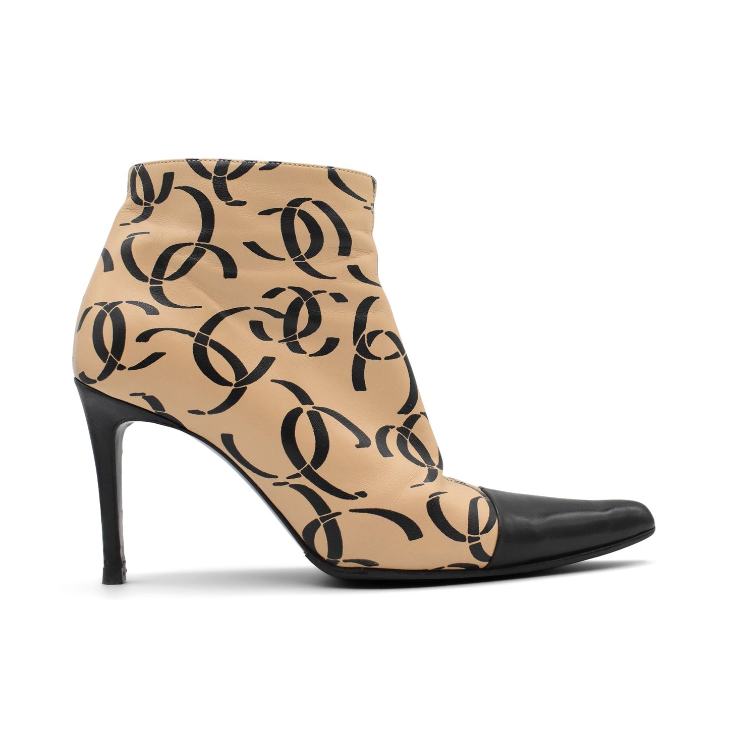 Chanel 'F/W 2000 Interlocking CC' Ankle Booties - Women's 37.5 EU Accessory
