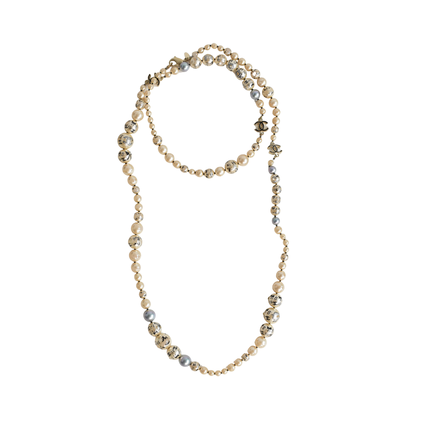 Graduated Pearl Necklace Classic