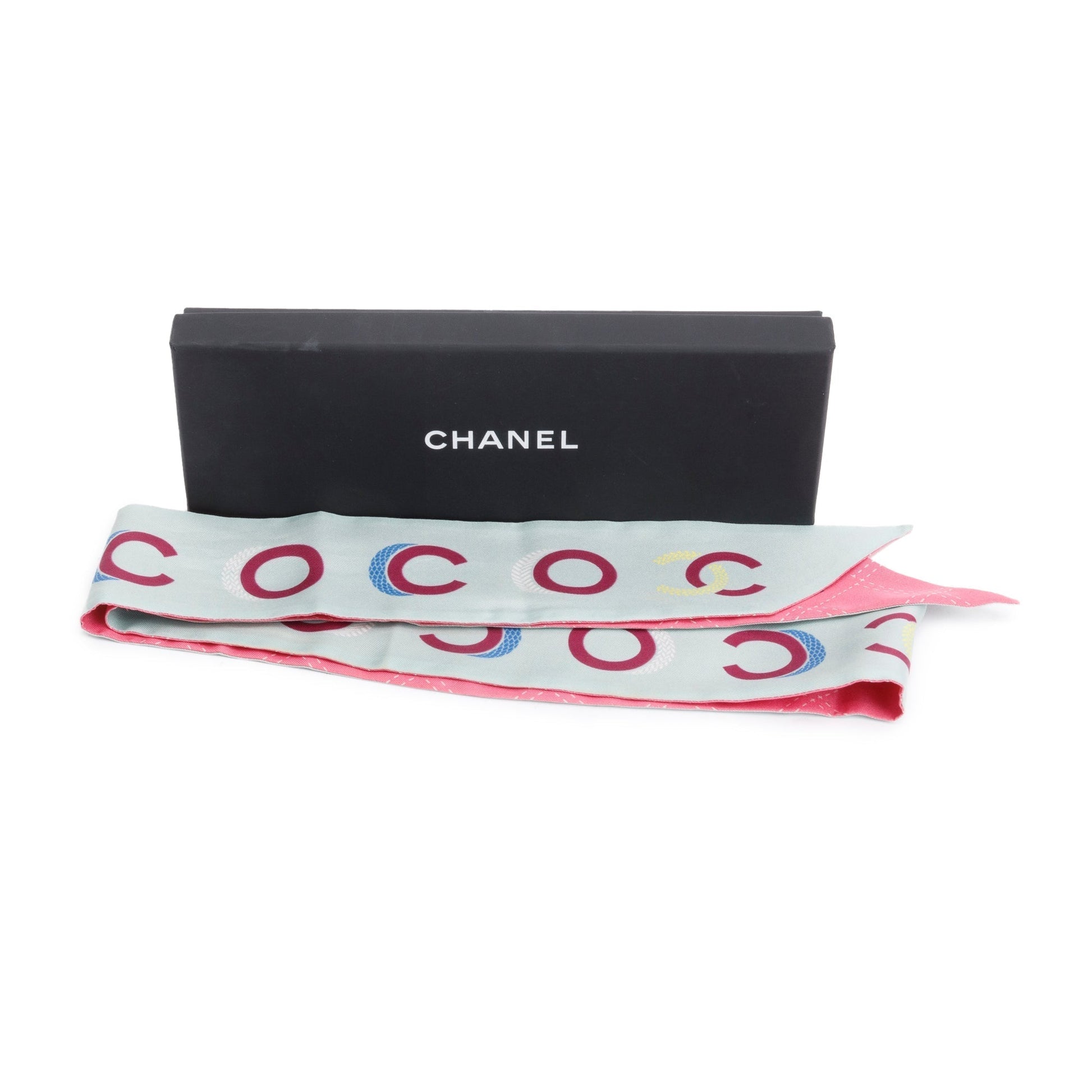 Chanel CC Printed Silk Twill Slim Pink Travel Bag