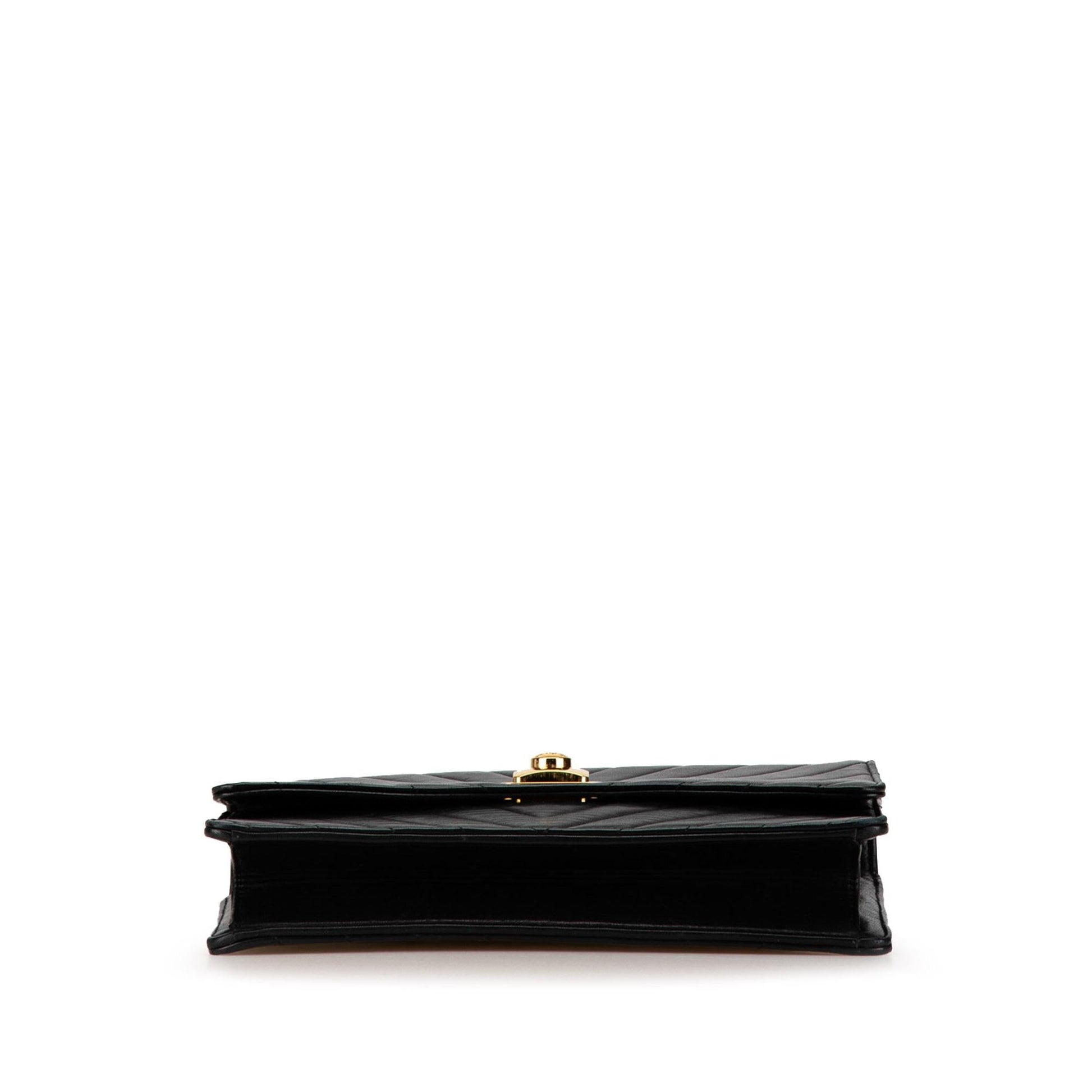 Chanel CC Chevron Lambskin SHG-N7XQs1 Crossbody Bag
