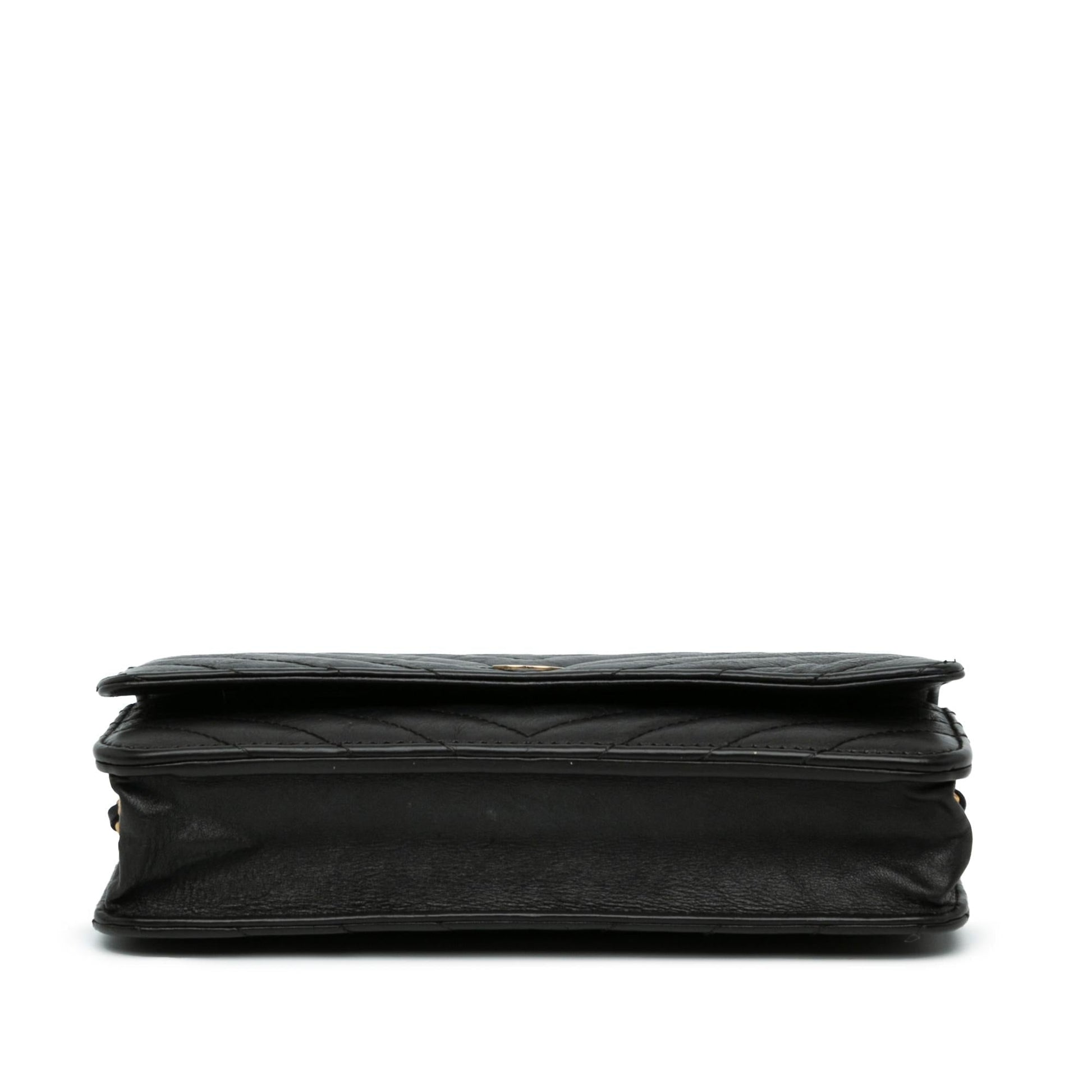 Chanel CC Chevron Lambskin On SHG-68tvq5 Wallet Case
