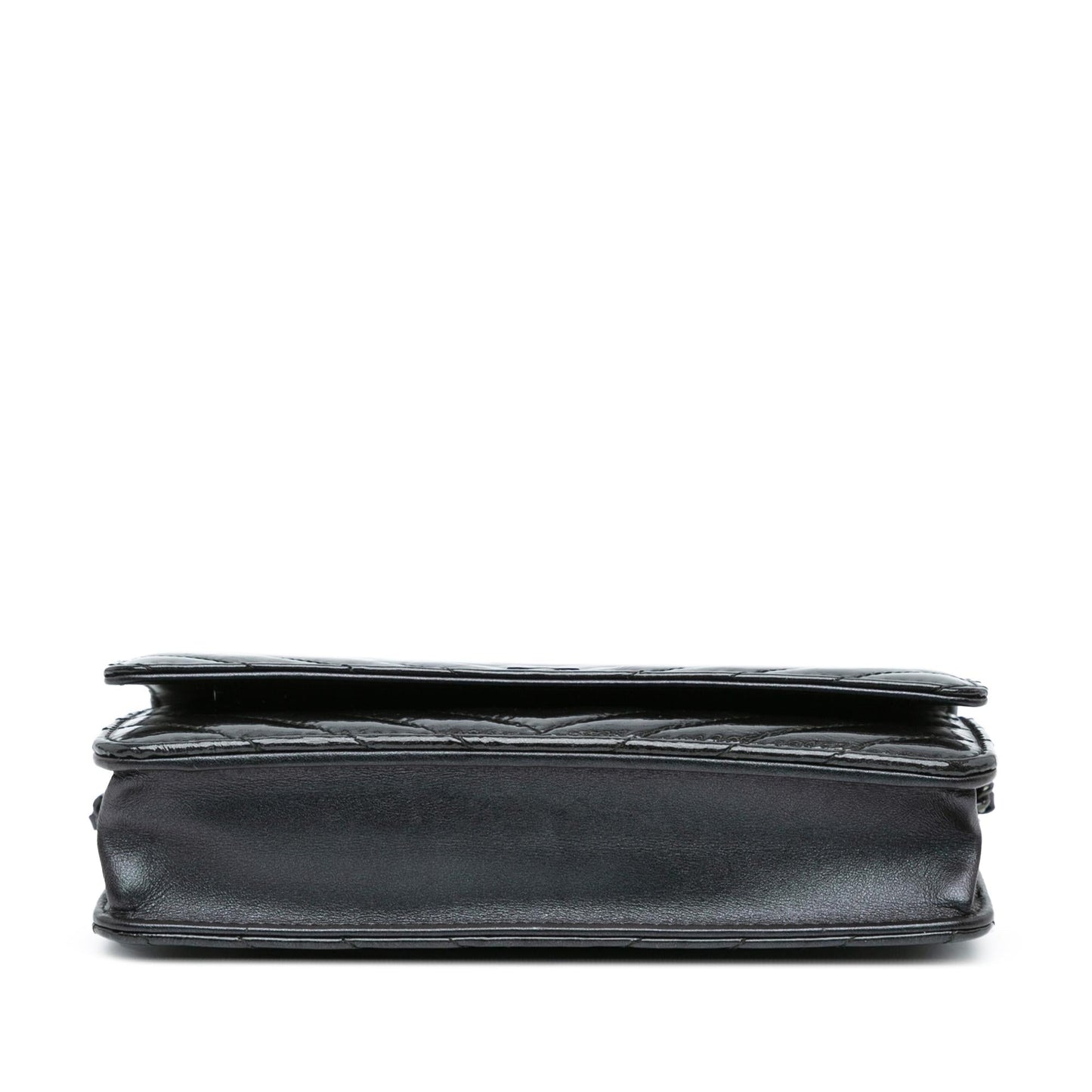 Chanel CC Chevron Quilted Crumpled Calfskin On Wallet Case Shg Mkzd06