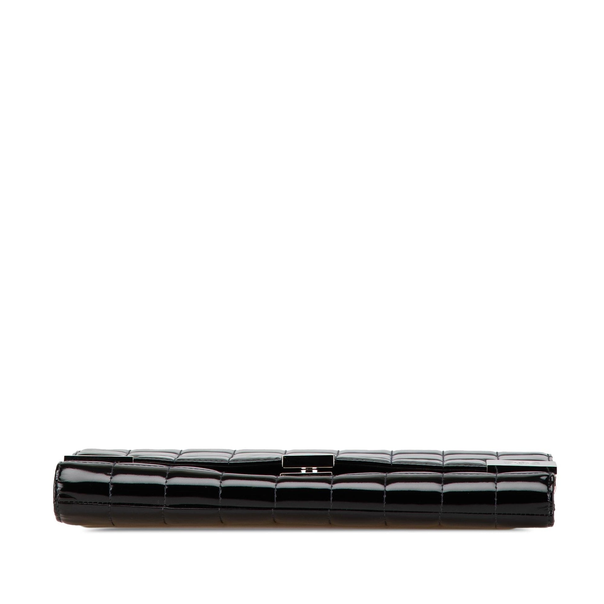 Chanel CC Chocolate Bar Patent on Clutch Bag Chain 2