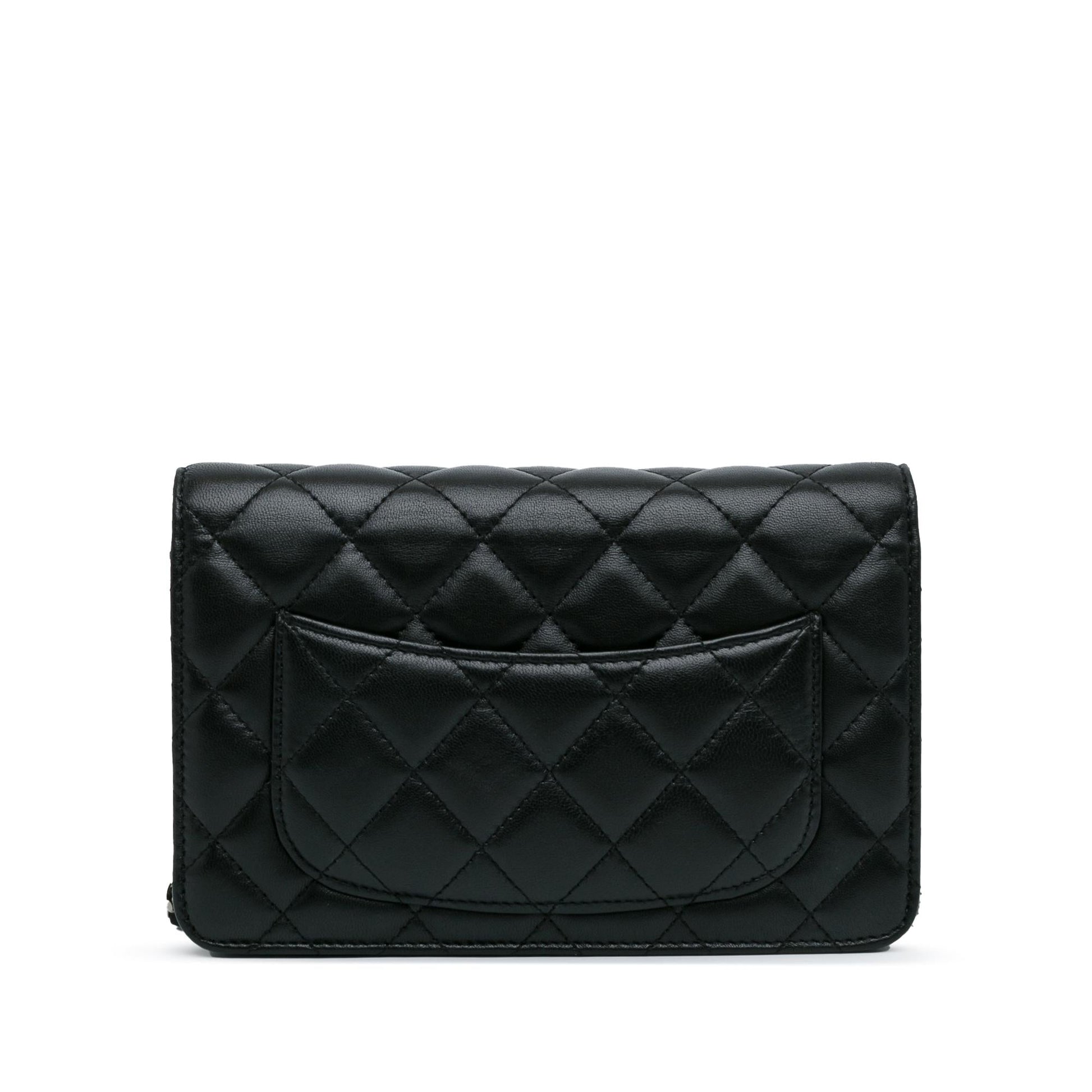 Chanel CC Quilted Lambskin On SHG-FJ9bzv Wallet Case
