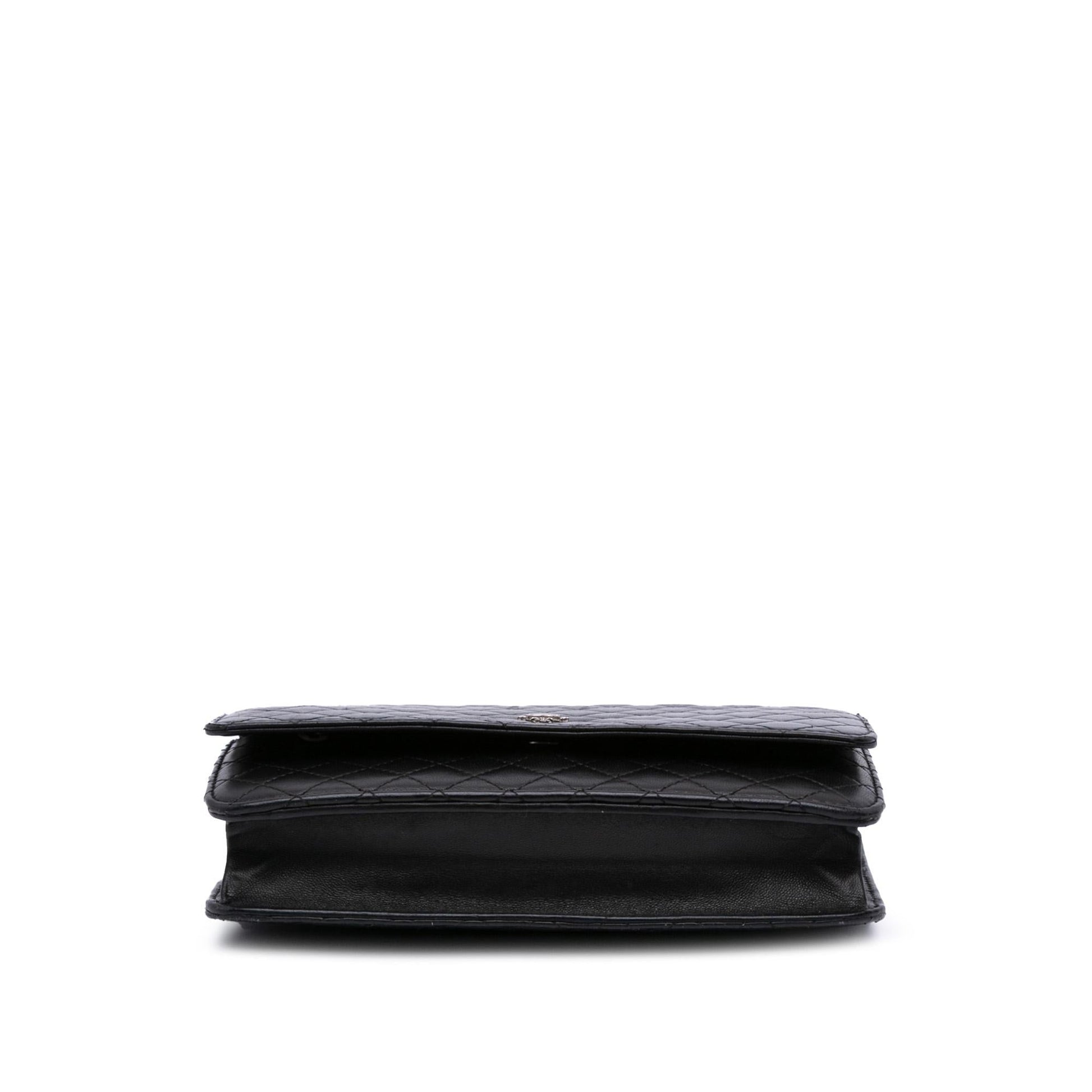 Chanel CC Quilted Lambskin On Wallet Case Chain 1